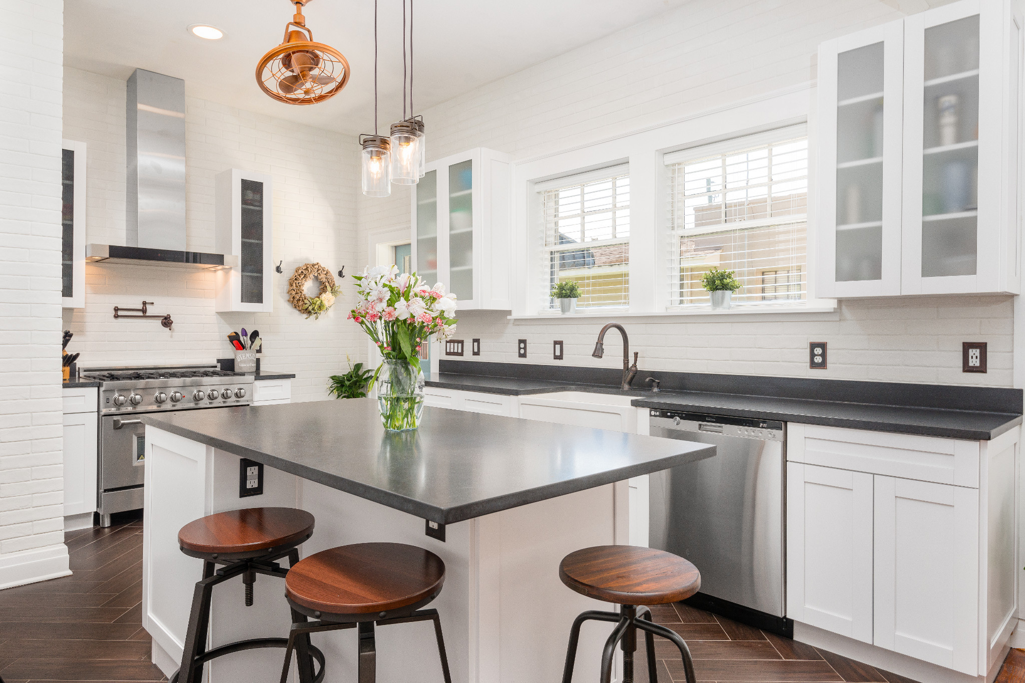 Kitchen backsplash tile full view
